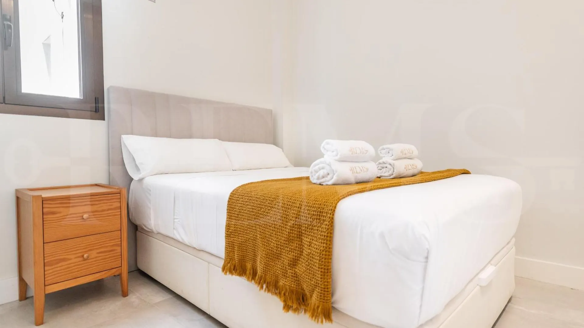 Central Gem With Stunning Port & Sea Views By Rems Màlaga