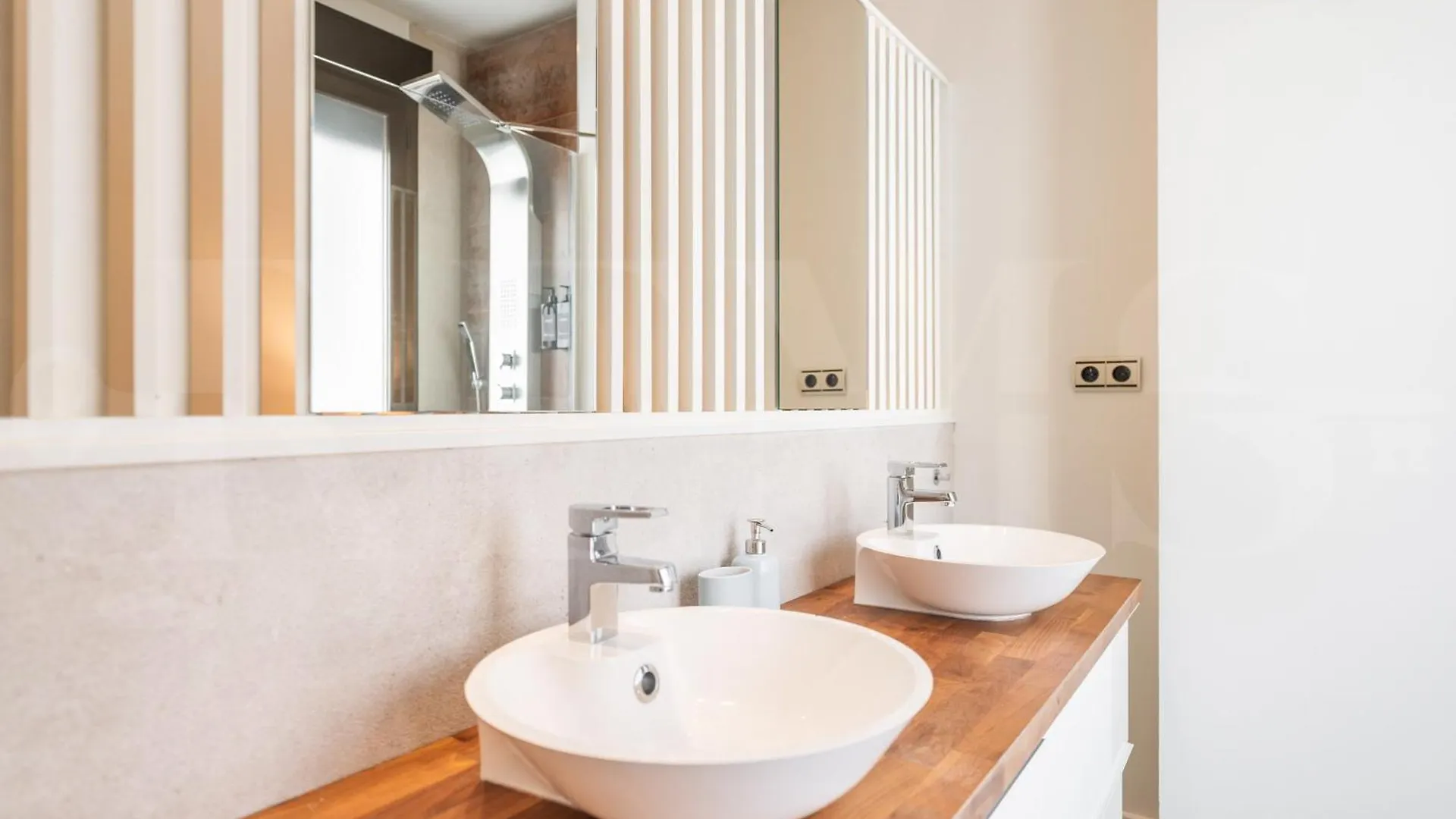 Central Gem With Stunning Port & Sea Views By Rems Màlaga Španělsko